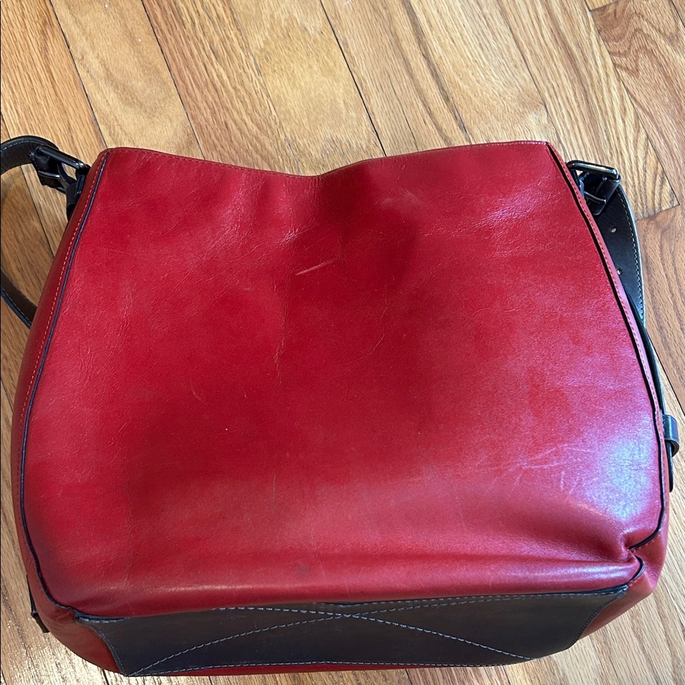 Tumi Red and Brown Leather Bag - Picture 4 of 5